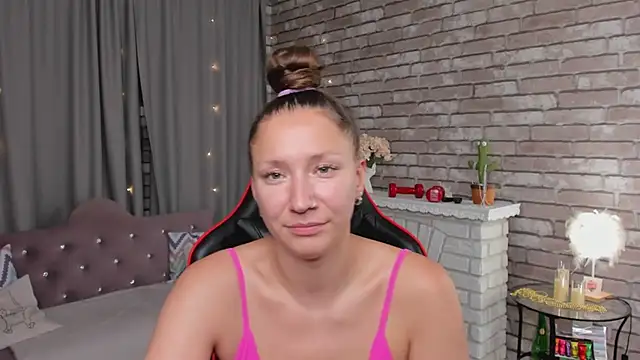 Chatroom XXX en direct de SarahCoksss