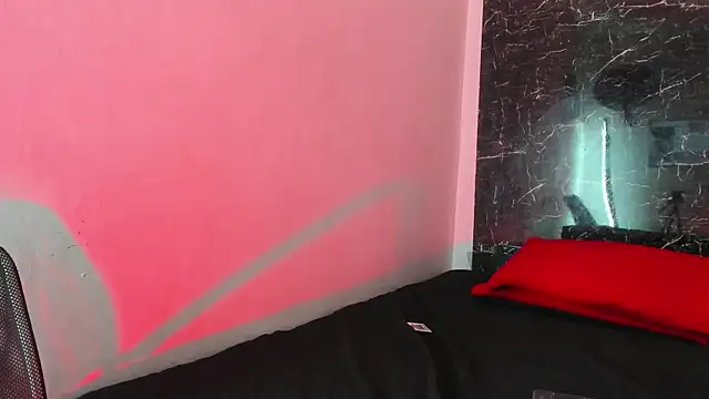 Adrian_Wolf's Live XXX Chat