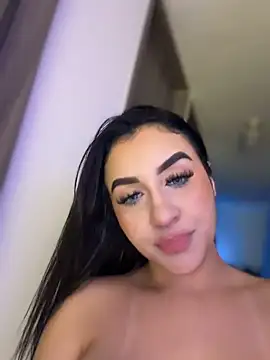 LindseyMos 现场XXX聊天