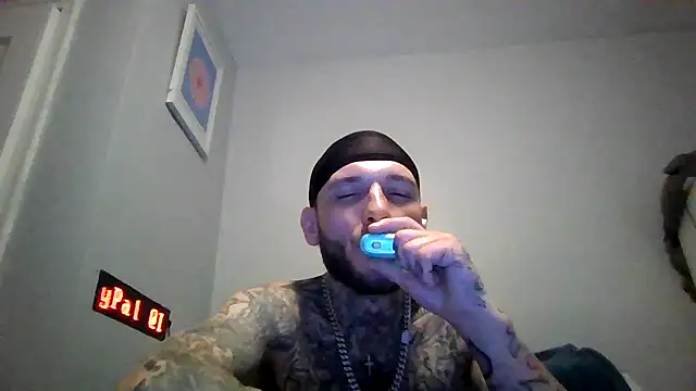 Show de cruz815 na webcam