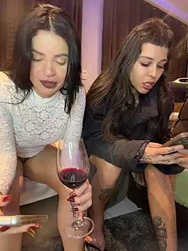 Chat XXX ao vivo de Rafaellaz