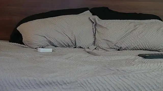 aaron_bolt Webcam show