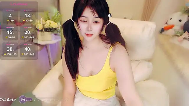 yoyoyo_99 Chat XXX in diretta