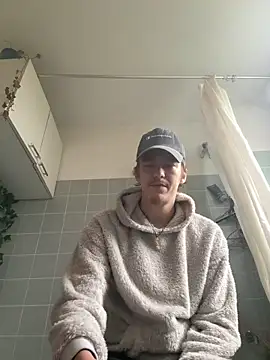 XXX chat uživo modela Toyjungee