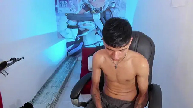 Show modela Tyger_Boyy na web-kameri