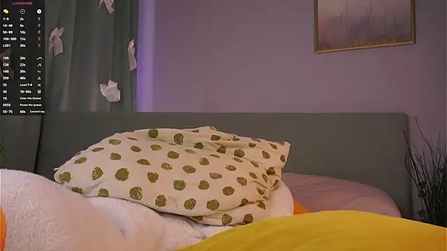 Živý XXX chat ShantellAngulo