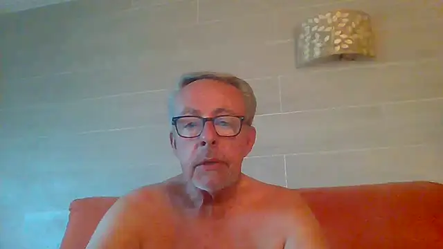 tuggy59's Live XXX Chat