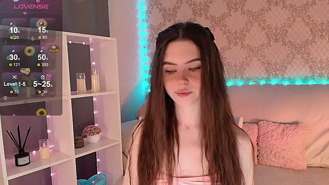 HolyMiax Adlı Modelin Canlı XXX Sohbeti
