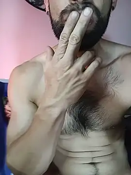 Chatroom XXX en direct de Enzo-wolf33