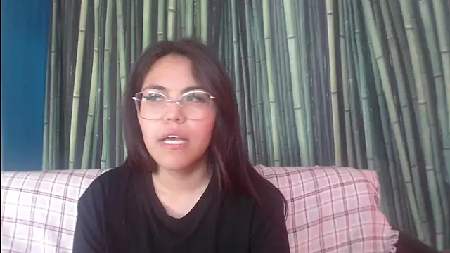 Anda_here's Live XXX Chat