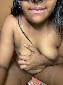 Nethmi156 Live XXX Chat