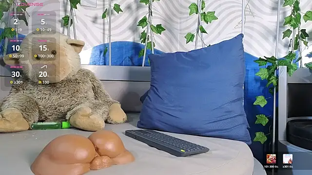 Онлайн чат XXX ItsZairen