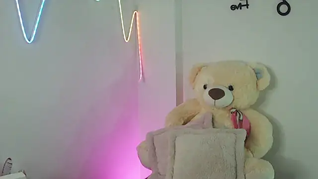 Živý XXX chat Sara_Blum