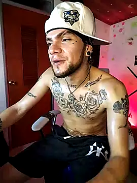 Pokazy przed kamerką – FonixXBelialX