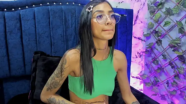 KarlaSlutSkinny__ live XXX chat