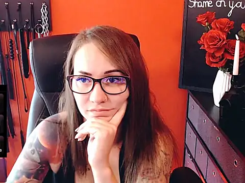 _MissJaneWarren_'s Live XXX Chat