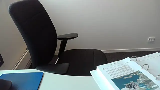 Buggemann Live XXX Chat