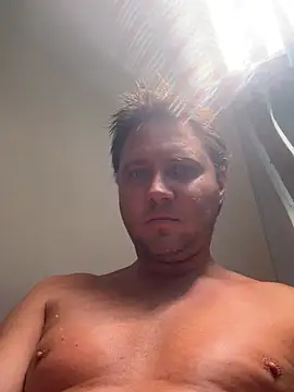 Czat XXX na żywo – Brando2585