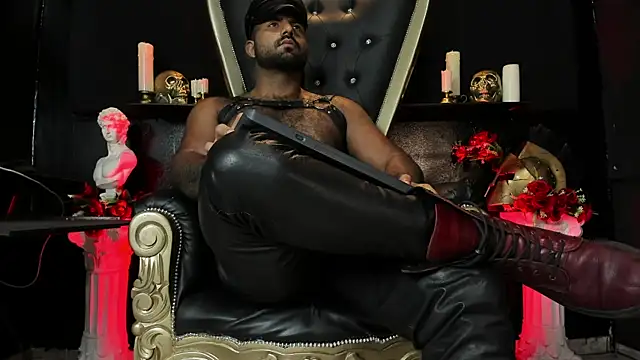 Онлайн чат XXX BeardAndrew