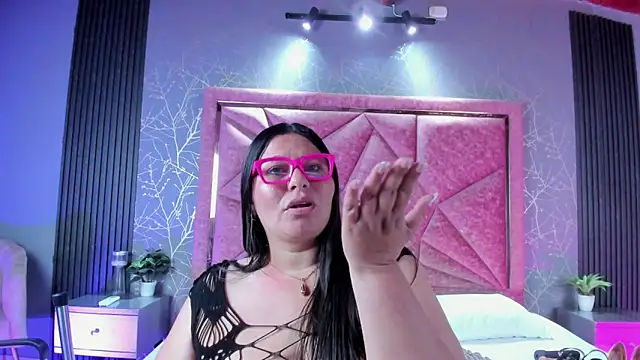 Amanda-Cruz's Webcam Show