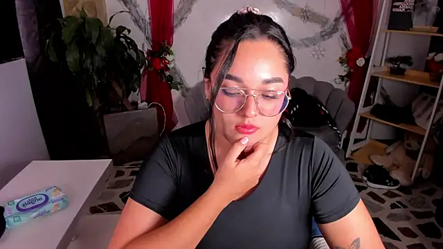 צ'אט XXX בשידור חי של CelesteBrucee