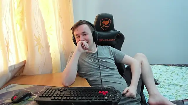 iliaskrislove élő XXX-chatje