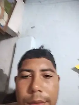 Chat +18 de master_juju1924 ao vivo
