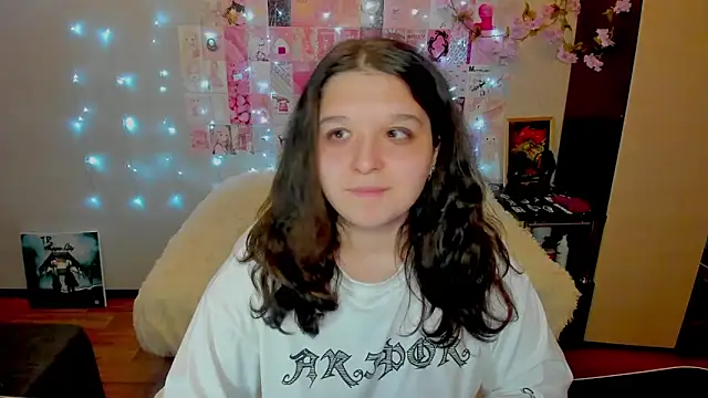 Kate_Acid Adlı Modelin Canlı XXX Sohbeti