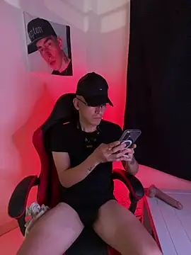 bhejohn8893 Webcamshow