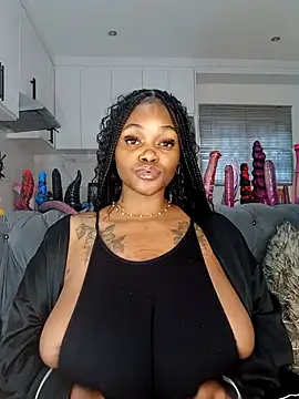 Yung-Missy Adlı Modelin Web Kamerası Şovu