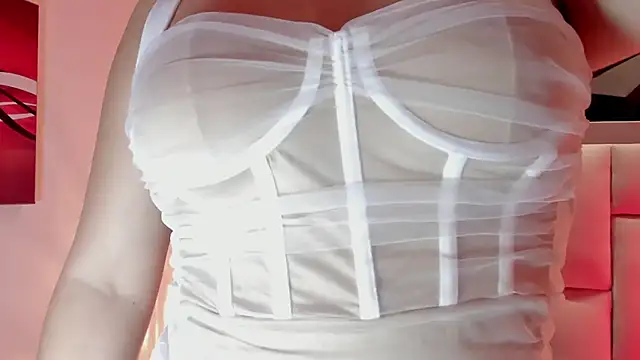 megan_whitee__ Adlı Modelin Canlı XXX Sohbeti