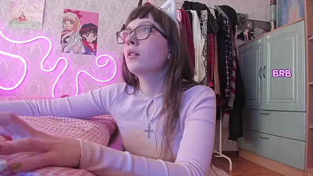 RileyNymph Live XXX Chat