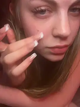 elliepixie: вебкам-шоу