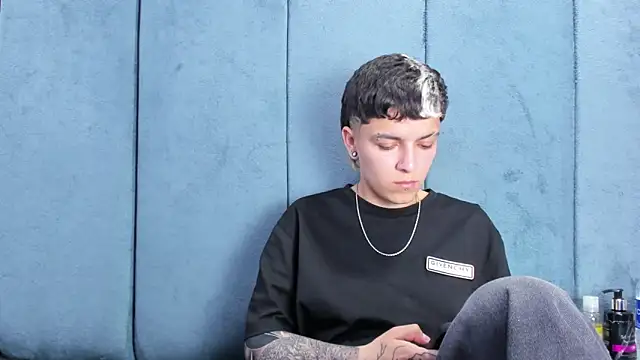 Megan_Thompson_'s Live XXX Chat