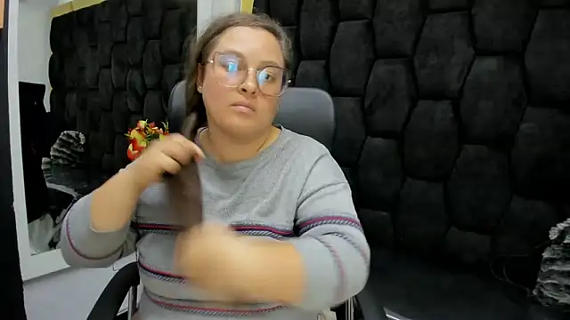 Sarah_Boobs_'s Live XXX Chat