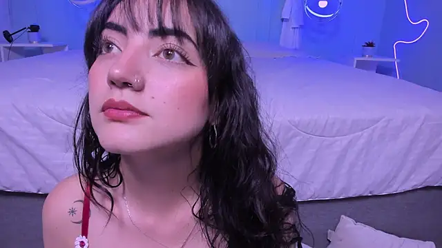 XXX chat uživo modela Leha_Carter
