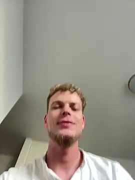 Webkamerová show SexBoyLoveYou22
