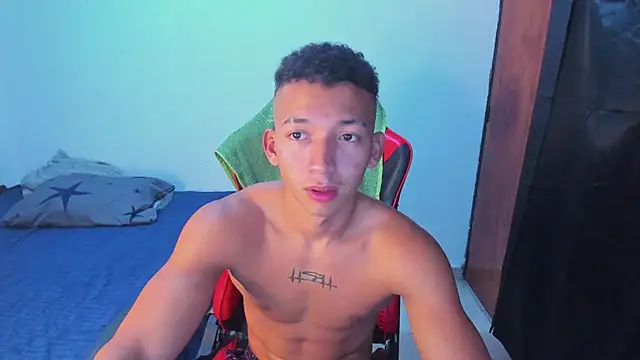 JuanchiT66 Show Webcam