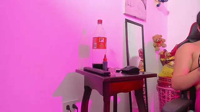 Rihanna_hotxのウェブカメラショー