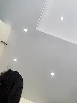Charming-girl-'s Live XXX Chat