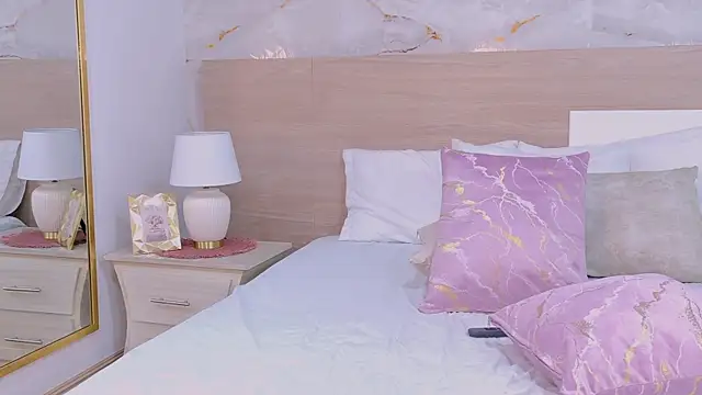 LaraBelmon live XXX chat