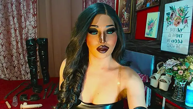 demonfuta élő XXX-chatje