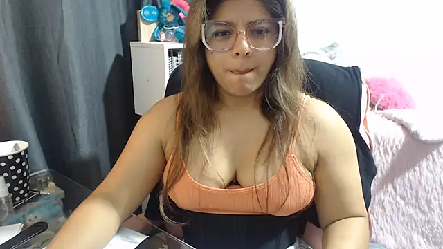 KatteAngelLat লাইভ XXX চ্যাট