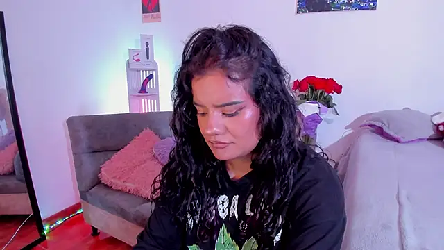 دردشة Shophie_thoopson الجنسية المباشرة