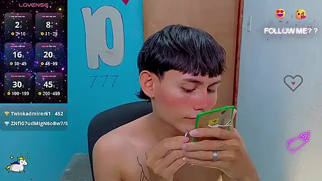 دردشة tanjiro_cute الجنسية المباشرة