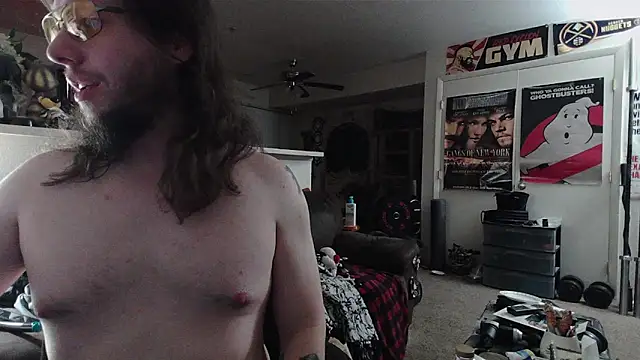 biggerisbetter12's Live XXX Chat