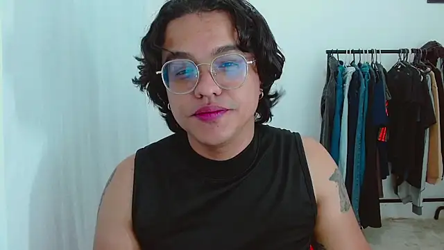 Diane_exotic Webcam show