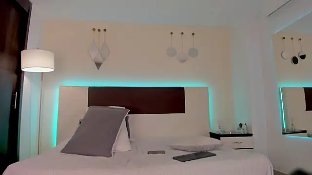 Sky_Loren Chat XXX live