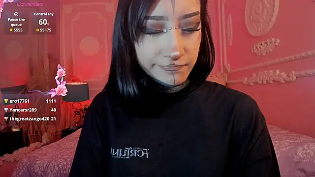 Kat_VonDe webcam show