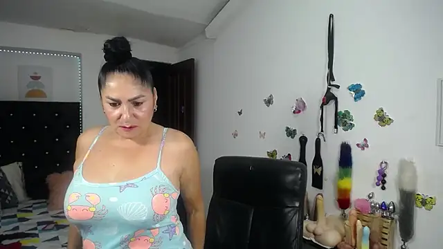 Czat XXX na żywo – mature_bigboobs10